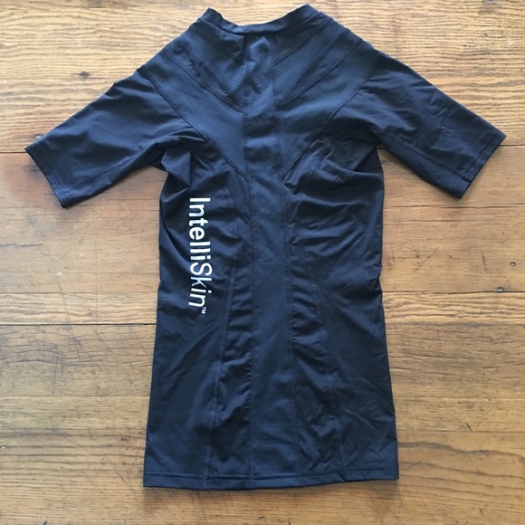 IntelliSkin Posture Shirt (size M) - Picture 7 of 7